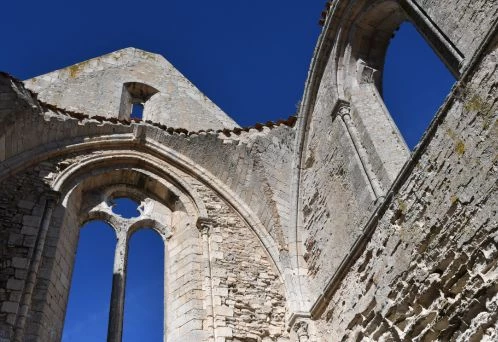 3- La Flotte en Ré : l'abbaye des Châteliers