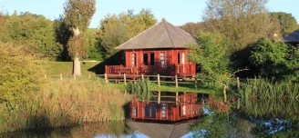 Camping Le Marqueval 4*, Camping 3* à Hautot sur Mer (Seine Maritime) - Location Mobil Home pour 4 personnes - Photo N°3