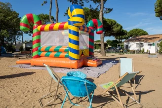 Camping Le Suroit 4* Ze collection, Camping 4* à Le Bois Plage en Ré (Charente Maritime) - Location Mobil Home pour 4 personnes - Photo N°13