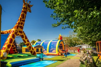 Camping Les Pirons 5* - Ze collection, Camping 5* à Les Sables d'Olonne (Vendée) - Location Mobil Home pour 5 personnes - Photo N°18