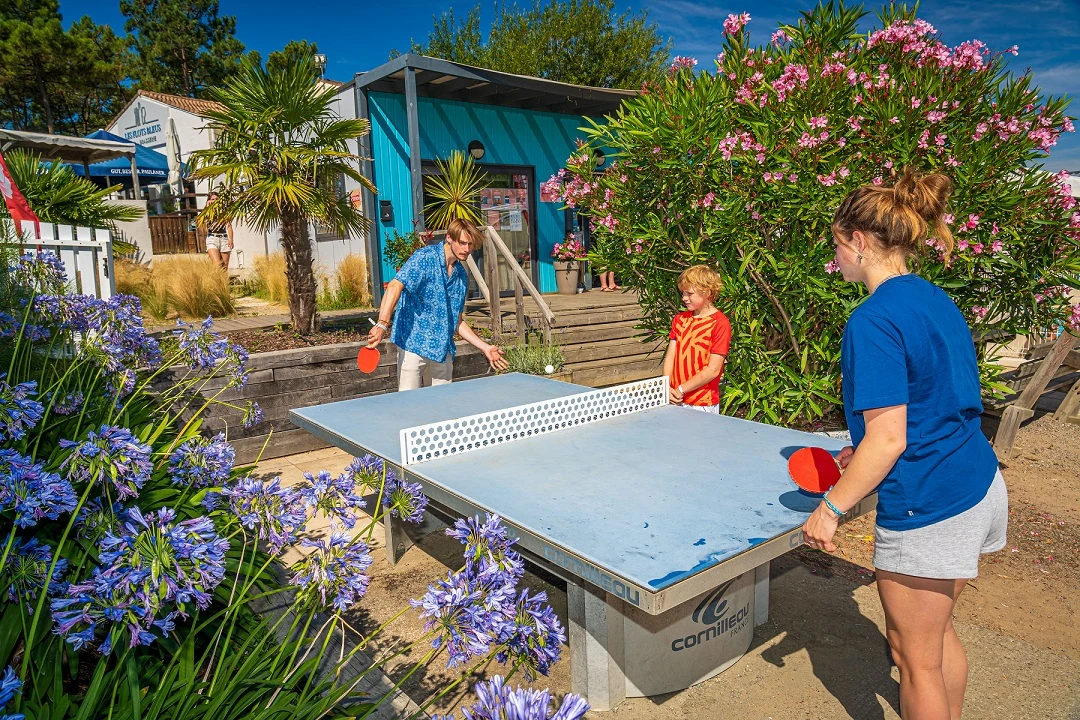 Camping Les Flots Bleus 4* - Plage - Ze collection, Camping 4* à La Faute sur Mer (Vendée) - Location Mobil Home pour 5 personnes - Photo N°16