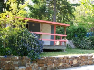 Camping des Sources 3*, Camping 3* à Saint Jean du Gard (Gard) - Location Chalet pour 5 personnes - Photo N°4