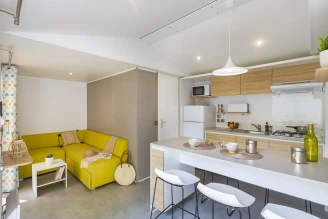 Camping Château des Marais 5* - Ze collection, Camping 5* à Muides sur Loire (Loir et Cher) - Location Mobil Home pour 4 personnes - Photo N°3