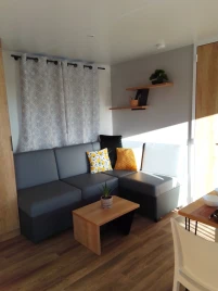 Camping Les Lodges du Lagon, Camping 3* à Calvisson (Gard) - Location Mobil Home pour 5 personnes - Photo N°3