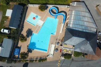 Camping de La Roche Percée, Camping 4* à Fouesnant (Finistère) - Location Mobil Home pour 4 personnes - Photo N°2