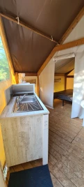 Domaine Papillon - 3*, Camping 3* à Reyrevignes (Lot) - Location Tente équipée pour 4 personnes - Photo N°3
