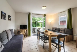 Domaine du Golf - 3*, Camping 3* à Saumur (Maine et Loire) - Location Appartement pour 5 personnes - Photo N°4