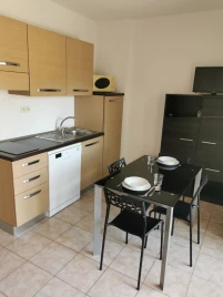 , Camping 3* à Linguizzetta (Haute Corse) - Location Appartement pour 4 personnes - Photo N°4