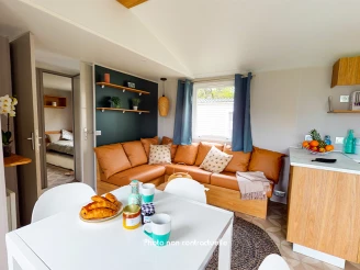 Camping Bonne Anse Plage 4*, Camping 4* à La Palmyre (Charente Maritime) - Location Mobil Home pour 8 personnes - Photo N°4