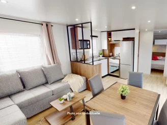 Camping Les Charmettes 4*, Camping 4* à Les Mathes (Charente Maritime) - Location Mobil Home pour 6 personnes - Photo N°4