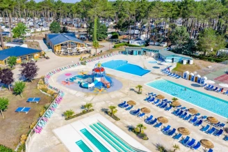 Camping Les Dunes de Contis 3*, Camping 3* à Saint Julien en Born (Landes) - Location Mobil Home pour 6 personnes - Photo N°2