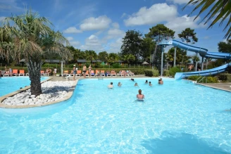 Camping Les Viviers 4*, Camping 4* à Lège Cap Ferret (Gironde) - Location Mobil Home pour 8 personnes - Photo N°3