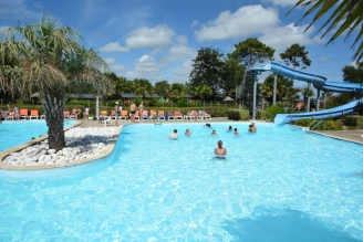 Camping Les Viviers 4*, Camping 4* à Lège Cap Ferret (Gironde) - Location Mobil Home pour 8 personnes - Photo N°3