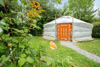 Camping Village Insolite , Camping 1* à Saint Benoît des Ondes (Ille et Vilaine) - Location Yourte pour 3 personnes - Photo N°2