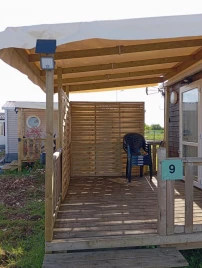 Village Vacances L'Endorph'in 3*, Camping 3* à Déols (Indre) - Location Mobil Home pour 5 personnes - Photo N°4