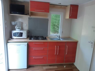 Village Vacances L'Endorph'in 3*, Camping 3* à Déols (Indre) - Location Mobil Home pour 3 personnes - Photo N°2