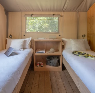 Camping Wecamp Santa Cristina , Camping 4* à Santa Cristina d'Aro (Gérone) - Location Tente équipée pour 4 personnes - Photo N°4