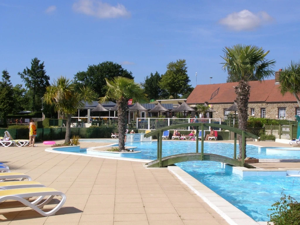 Camping Etang des Haizes - 4*, Camping 4* à La Haye du Puits (Manche) - Location Tente équipée pour 4 personnes - Photo N°7