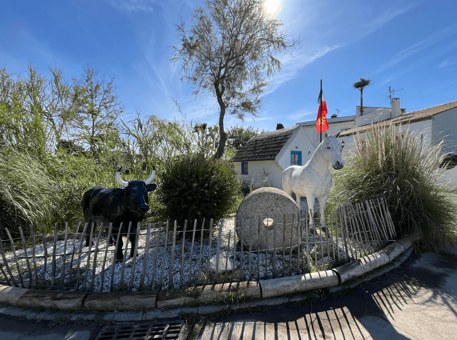 CAMPING LE CAMARGUAIS - 4*, Camping à Lattes (Hérault) - Location Chalet pour 7 personnes - Photo N°9