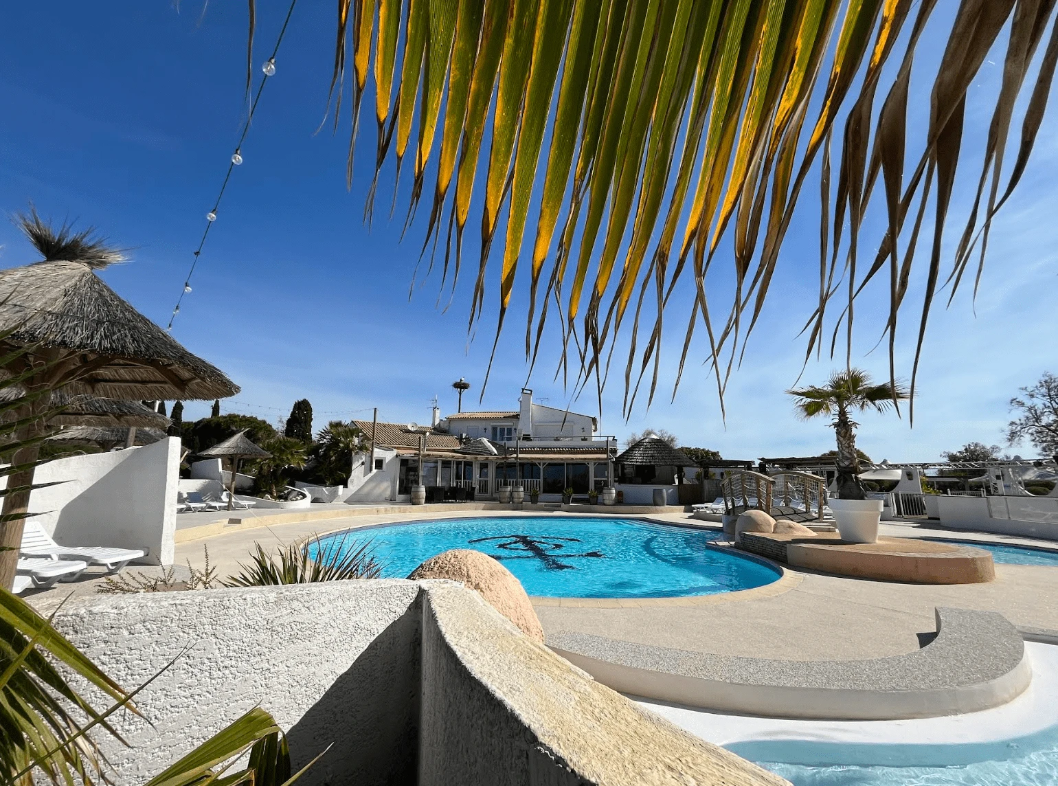 CAMPING LE CAMARGUAIS - 4*, Camping à Lattes (Hérault) - Location Chalet pour 7 personnes - Photo N°11