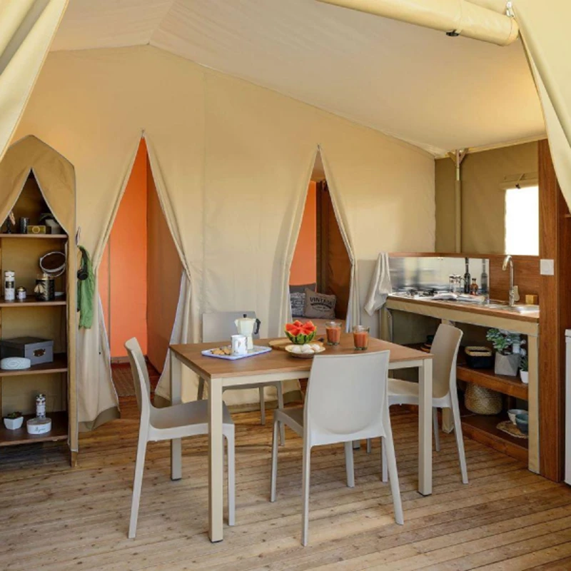 Camping La Rivière d'Argent 3*, Camping 3* à Huelgoat (Finistère) - Location Tente équipée pour 5 personnes - Photo N°5