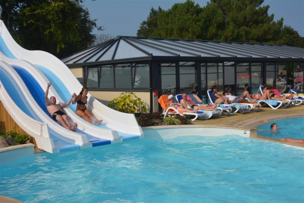 Camping La Touesse - 4*, Camping 4* à Saint Lunaire (Ille et Vilaine) - Location Tente équipée pour 4 personnes - Photo N°5
