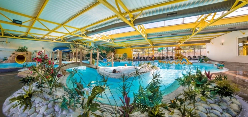Camping Le Bel Air - 5*, Camping 5* à L'Île d'Olonne (Vendée) - Location Appartement pour 7 personnes - Photo N°2
