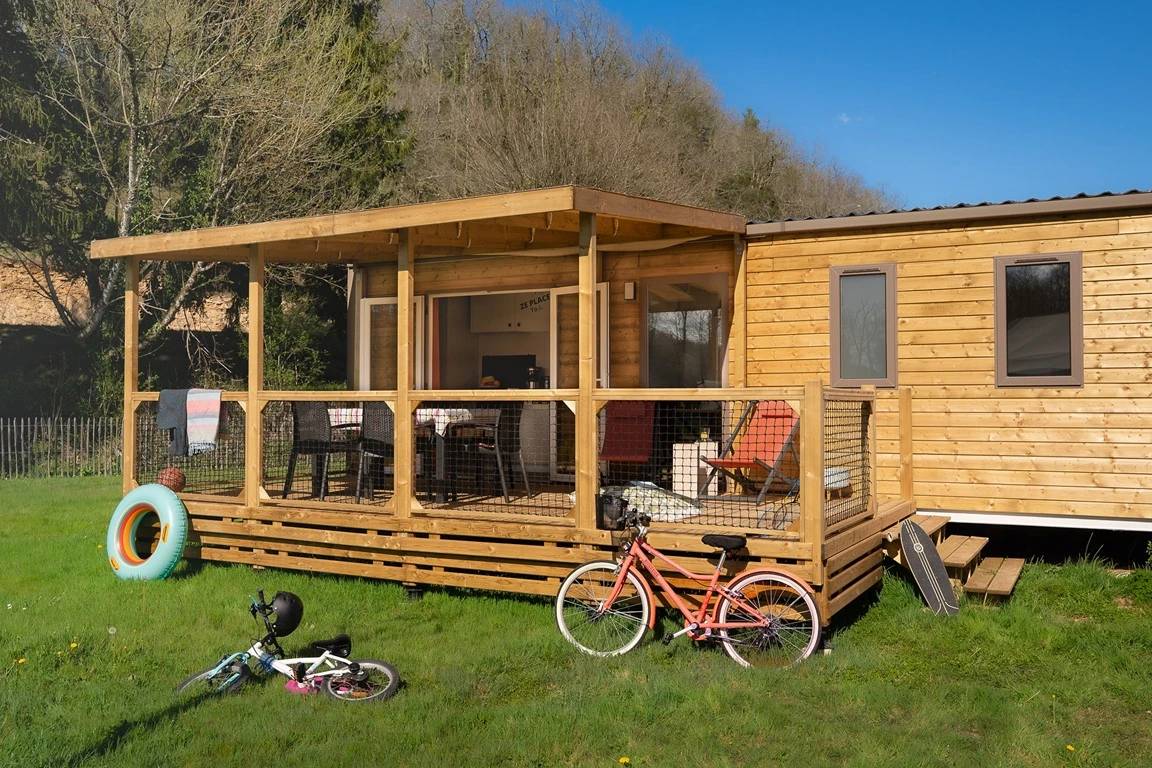 Camping Le Pont de Mazerat 4* - Ze collection, Camping 4* à Tamniès (Dordogne) - Location Mobil Home pour 4 personnes - Photo N°6