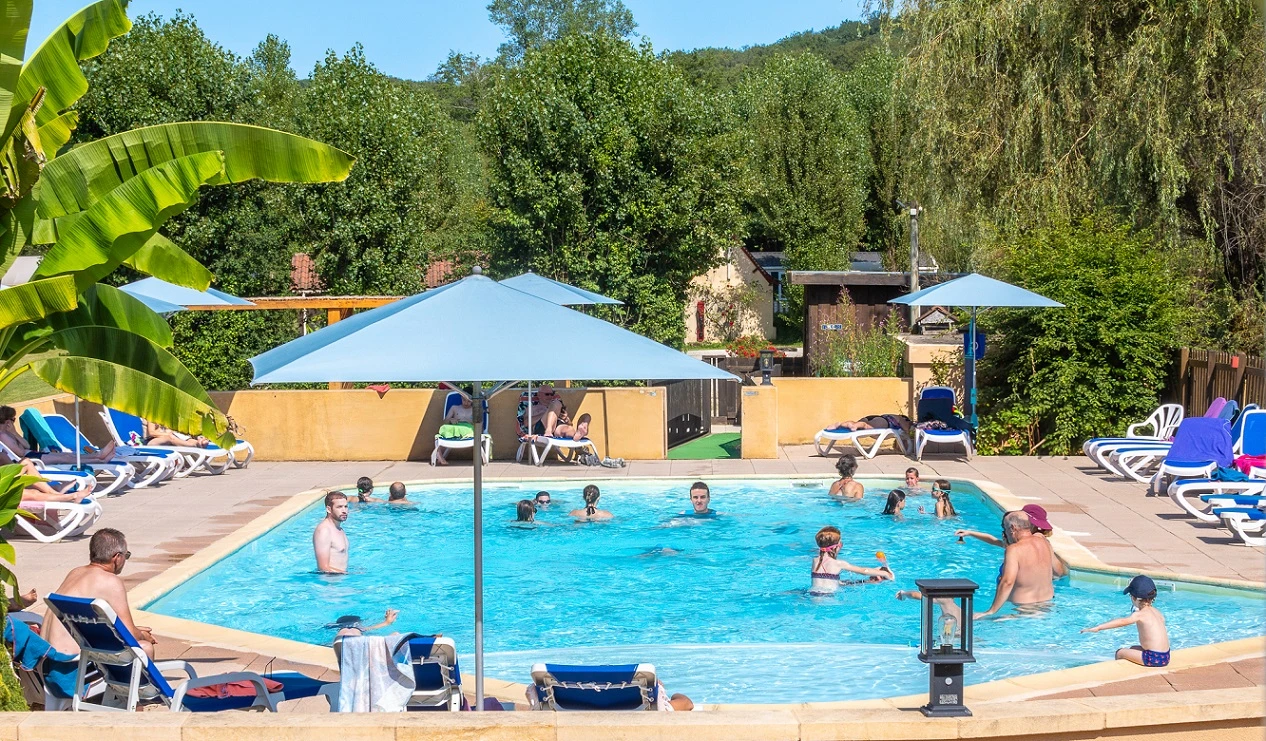 Camping Le Pont de Mazerat 4* - Ze collection, Camping 4* à Tamniès (Dordogne) - Location Mobil Home pour 4 personnes - Photo N°11