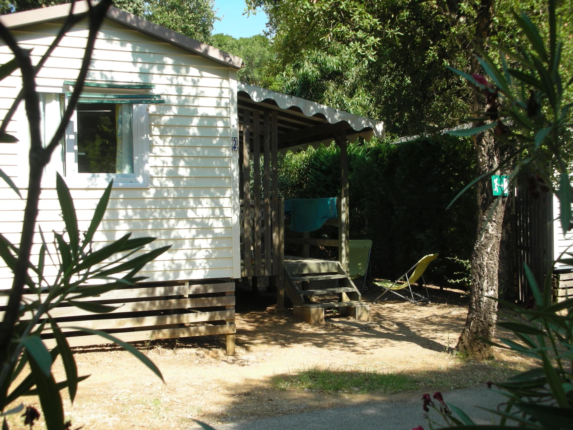 Camping Lou Cabasson 3*, Camping 3* à Bormes les Mimosas (Var) - Location Mobil Home pour 6 personnes - Photo N°13
