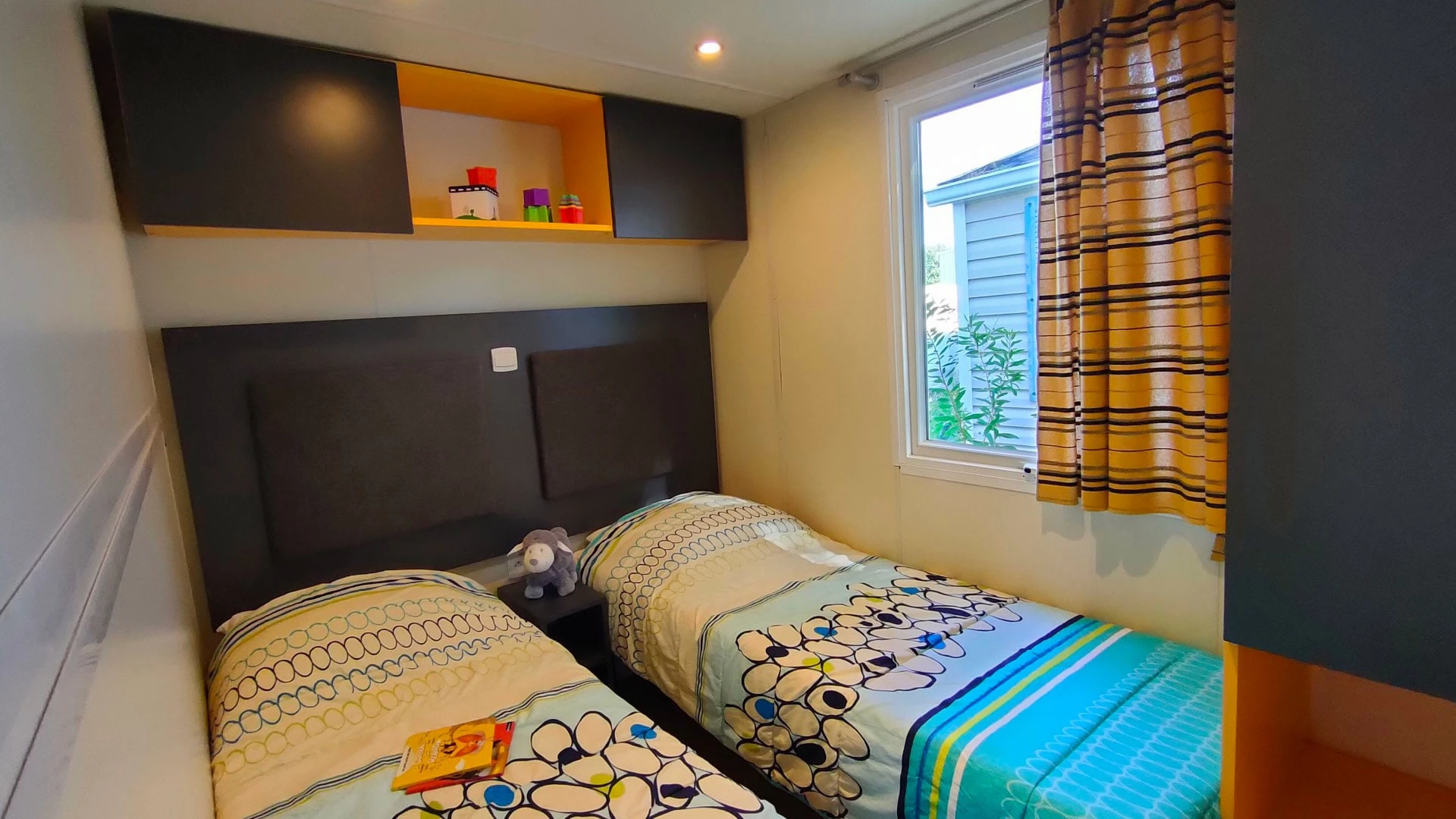 Camping Clau Mar Jo 4*, Camping 4* à Bormes les Mimosas (Var) - Location Mobil Home pour 4 personnes - Photo N°7