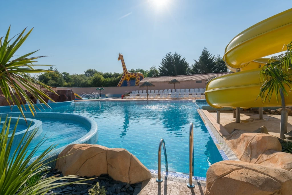 Camping Village de La Guyonnière 5*, Camping 5* à Saint Julien des Landes (Vendée) - Location Mobil Home pour 6 personnes - Photo N°18