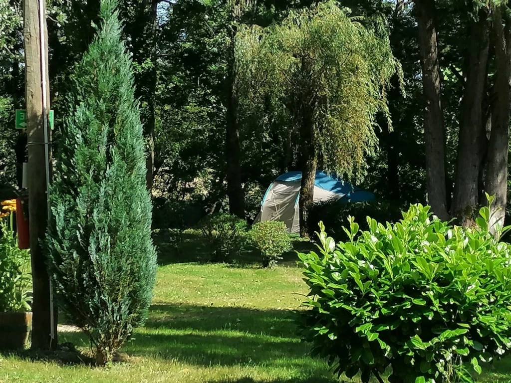 Camping d'Auberoche 3* , Camping 3* à Bassillac et Auberoche (Dordogne) - Location Tente équipée pour 4 personnes - Photo N°11