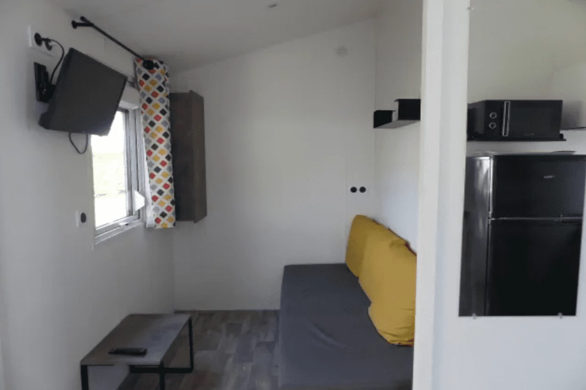 Camping de La Roche Percée, Camping 4* à Fouesnant (Finistère) - Location Mobil Home pour 3 personnes - Photo N°5