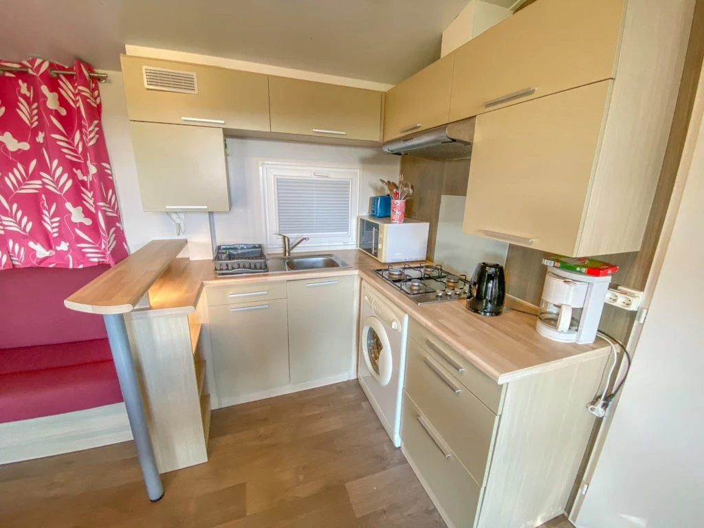 Camping l'Air du Temps - 4*, Camping 3* à Beaulieu (Cantal) - Location Mobil Home pour 4 personnes - Photo N°4