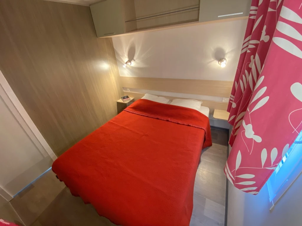 Camping l'Air du Temps - 4*, Camping 3* à Beaulieu (Cantal) - Location Mobil Home pour 4 personnes - Photo N°5