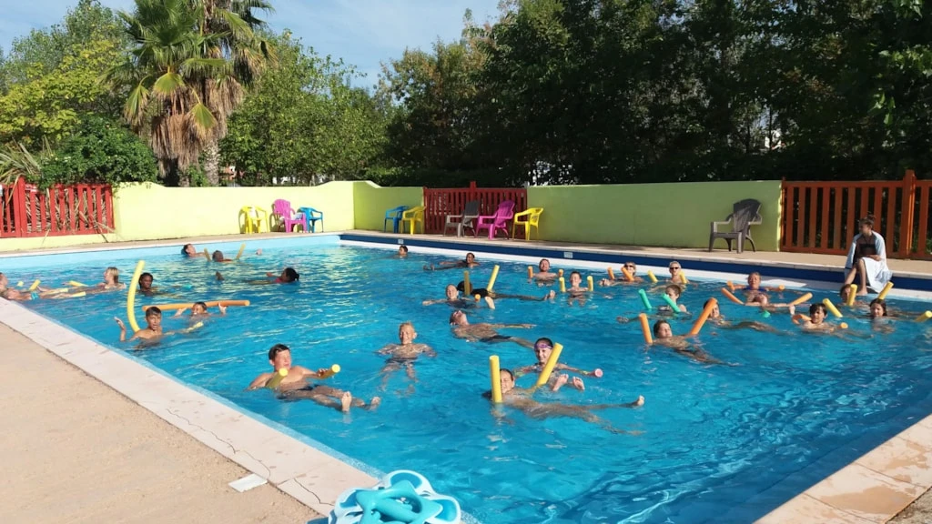 Camping les Berges du Canal - 4*, Camping 4* à Villeneuve lès Béziers (Hérault) - Location Cabane pour 2 personnes - Photo N°20
