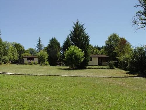 Domaine Papillon - 3*, Camping 3* à Reyrevignes (Lot) - Location Chalet pour 4 personnes - Photo N°11
