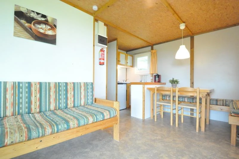 Domaine Papillon - 3*, Camping 3* à Reyrevignes (Lot) - Location Chalet pour 4 personnes - Photo N°3