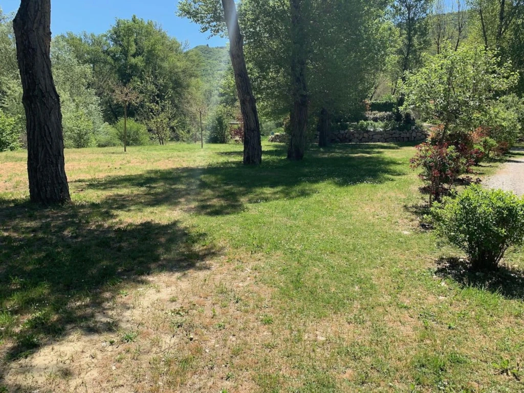 Camping La Rivière 3*, Camping 3* à Saint Maime (Alpes de Haute Provence) - Location Mobil Home pour 6 personnes - Photo N°12
