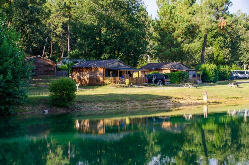 Gaia Ecolodge - 3*, Camping 3* à Douville (Dordogne) - Location Chalet pour 4 personnes - Photo N°7
