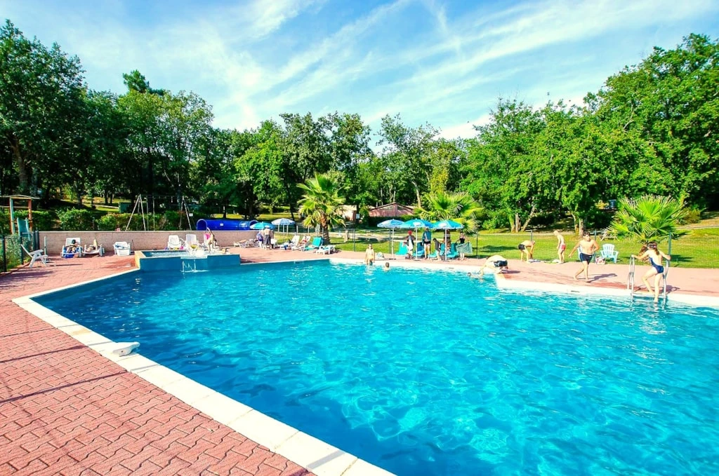 Gaia Ecolodge - 3*, Camping 3* à Douville (Dordogne) - Location Mobil Home pour 4 personnes - Photo N°2