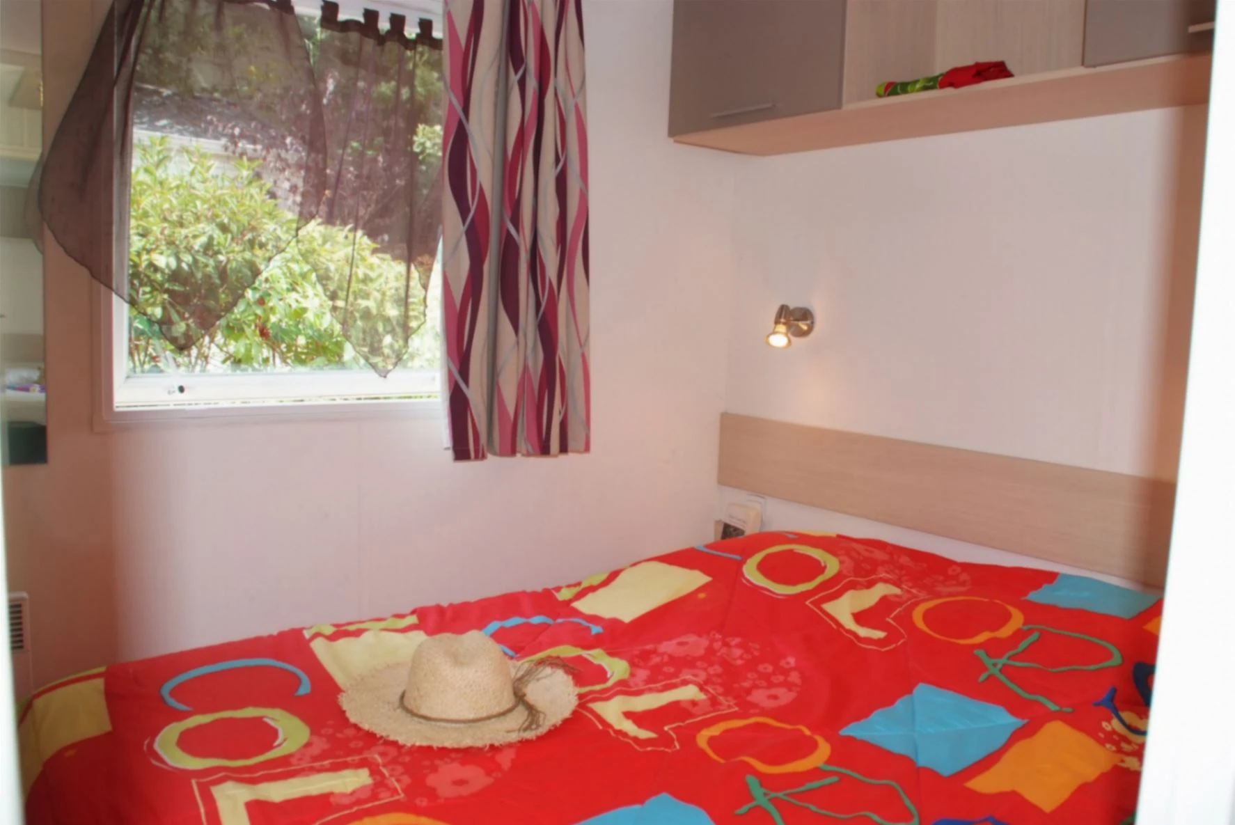 Parc Des Fontanettes - 4*, Camping à La Seyne sur Mer (Var) - Location Mobil Home pour 4 personnes - Photo N°8
