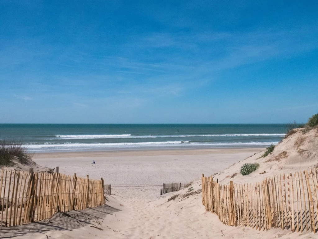 Camping Domaine de Soulac 4*, Camping 4* à Soulac sur Mer (Gironde) - Location Mobil Home pour 8 personnes - Photo N°12