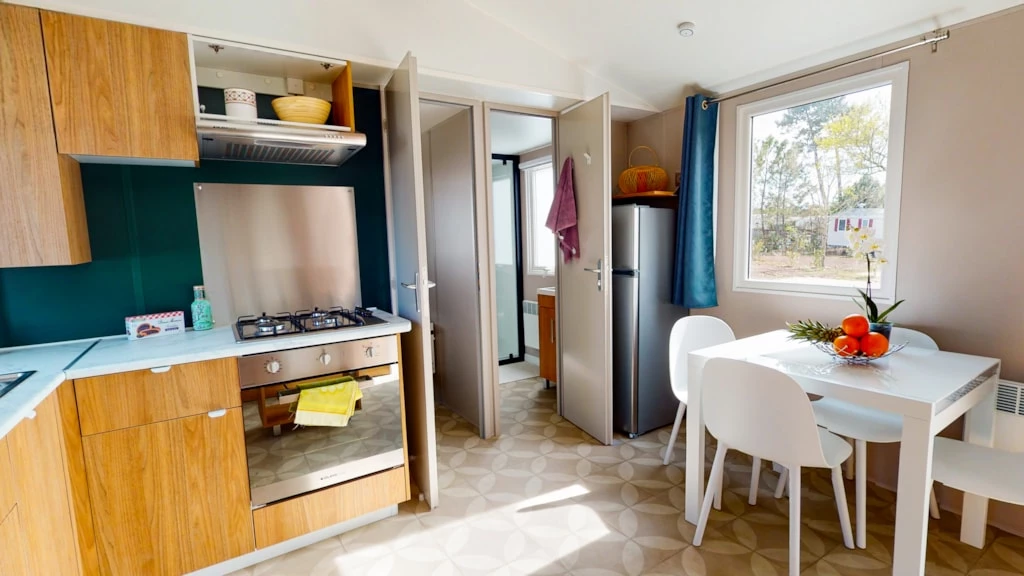 Camping Les Dunes de Contis 3*, Camping 3* à Saint Julien en Born (Landes) - Location Mobil Home pour 8 personnes - Photo N°4