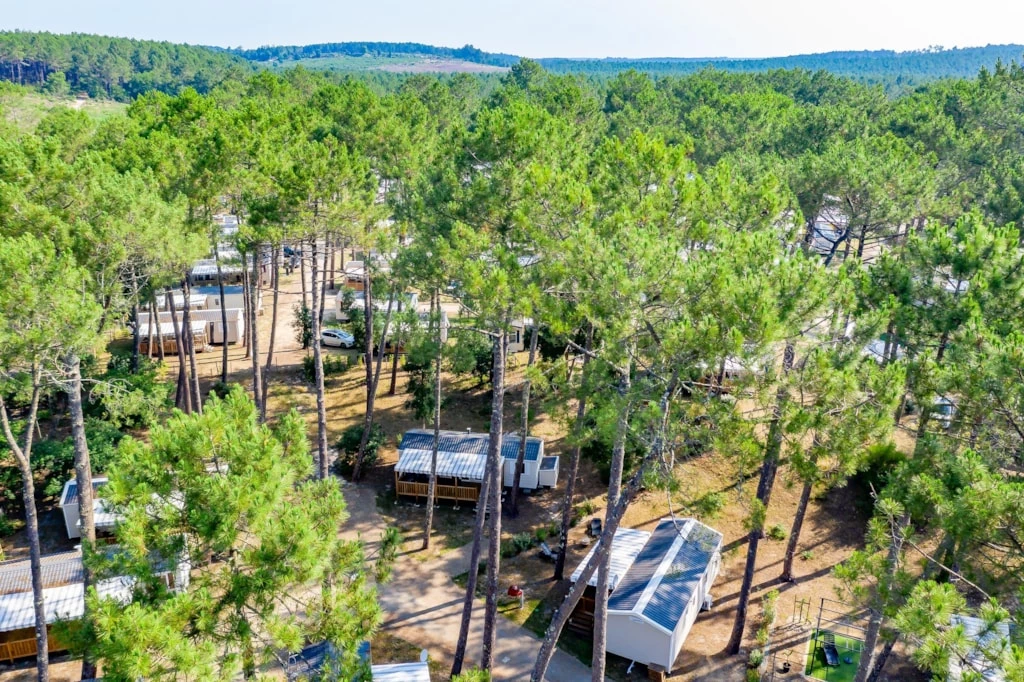 Camping Les Dunes de Contis 3*, Camping 3* à Saint Julien en Born (Landes) - Location Mobil Home pour 8 personnes - Photo N°8