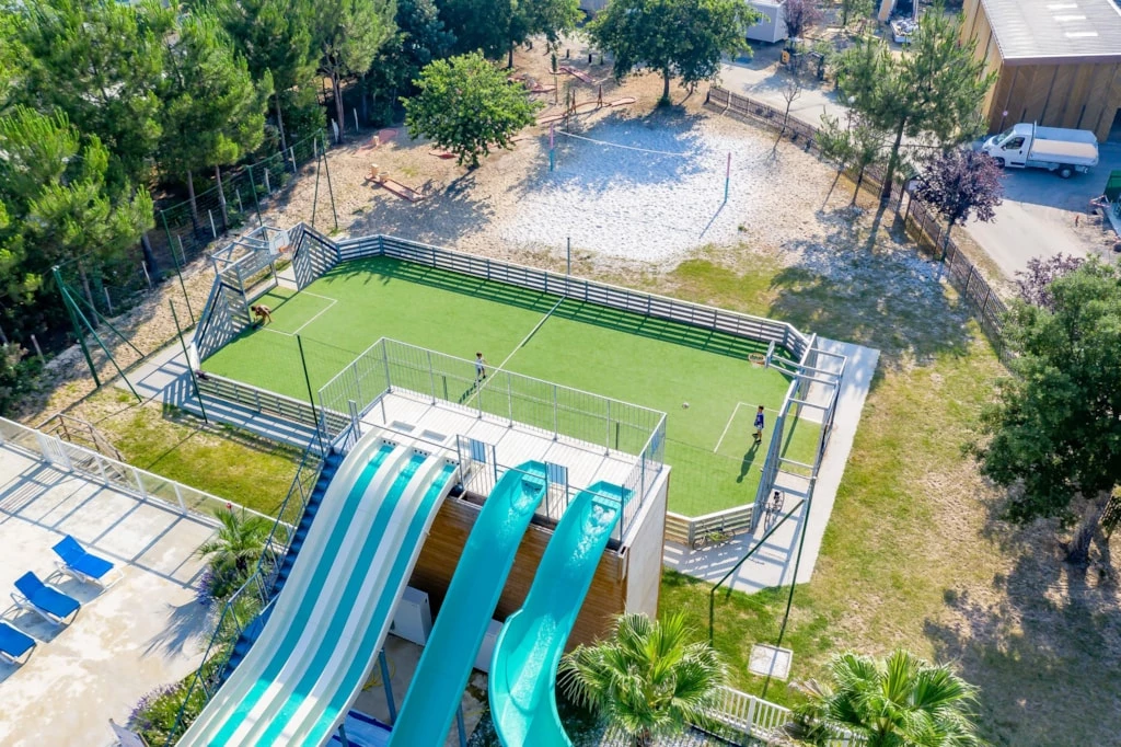Camping Les Dunes de Contis 3*, Camping 3* à Saint Julien en Born (Landes) - Location Mobil Home pour 8 personnes - Photo N°12