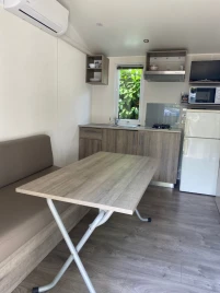 CAMPING LA FALOISE 2*, Camping 2* à Angicourt (Oise) - Location Mobil Home pour 2 personnes - Photo N°4