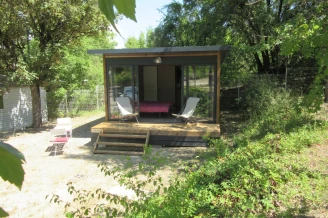 CAMPING LE CHENE-3*, Camping 3* à Tallard (Hautes Alpes) - Location Bungalow pour 2 personnes - Photo N°4
