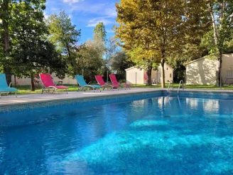 CAMPING U CASONE 3*, Camping à Ghisonaccia (Haute Corse) - Location Mobil Home pour 5 personnes - Photo N°3